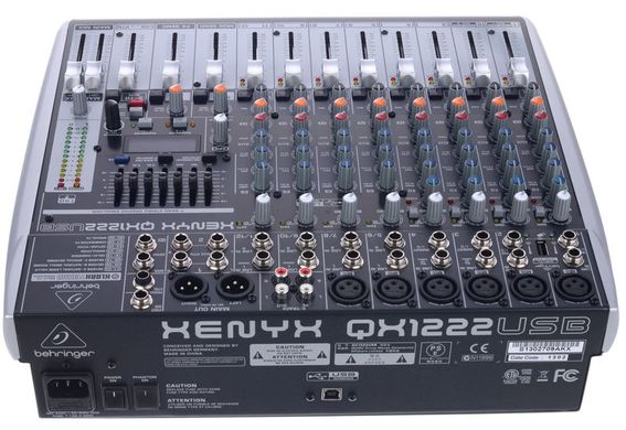 Мікшерний пульт Behringer XENYX QX1222USB