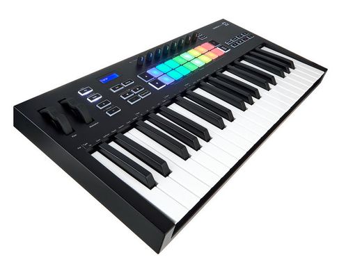 MIDI-клавиатура Novation Launchkey 37 MK3