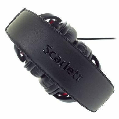 Комплект для звукозаписи Focusrite Scarlett 2i2 Studio 3rd Gen