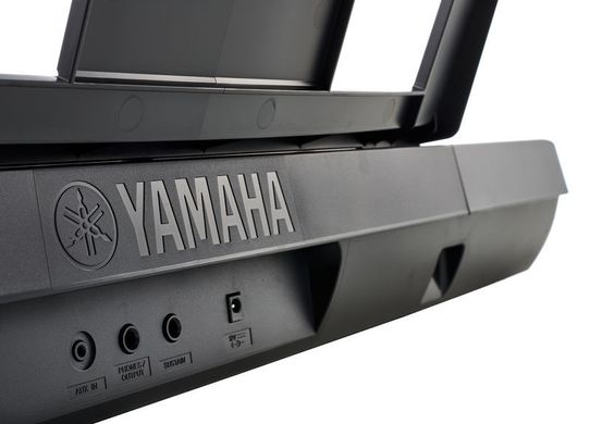 Синтезатор Yamaha PSR-E273, Черный
