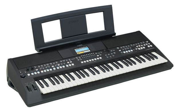 Синтезатор YAMAHA PSR-SX600